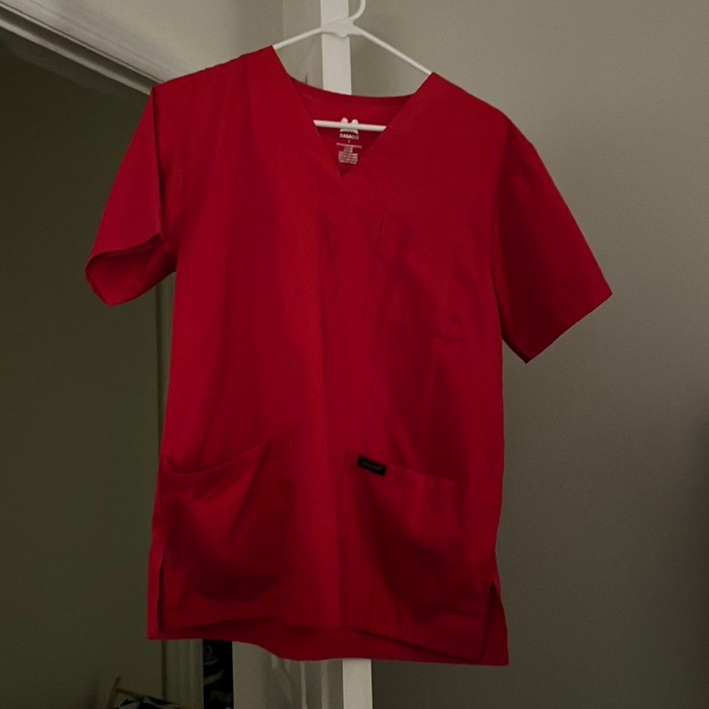 Women’s scrub set